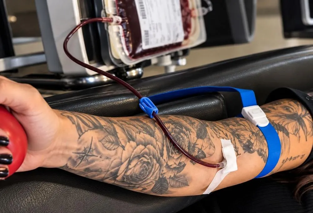 Fez tatuagem? Prazo para doar sangue cai para 7 dias com novas regras